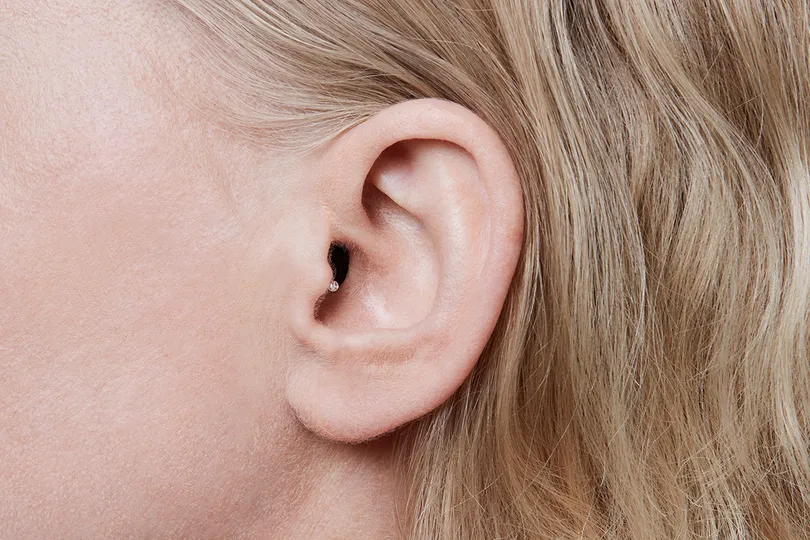 Oticon vs. Phonak: The Essential Breakdown to Solve Your Hearing Loss